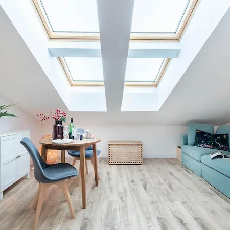 52 Piekary Apartman Poznań